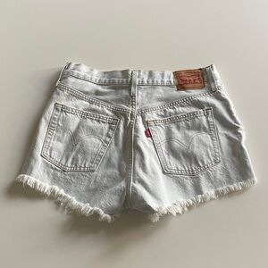 Levi’s 501 Jean Shorts Light Wash Button Fly